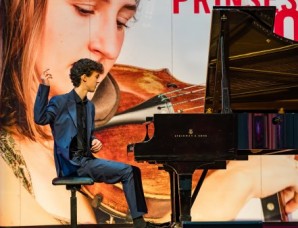 Christopher Hartsink